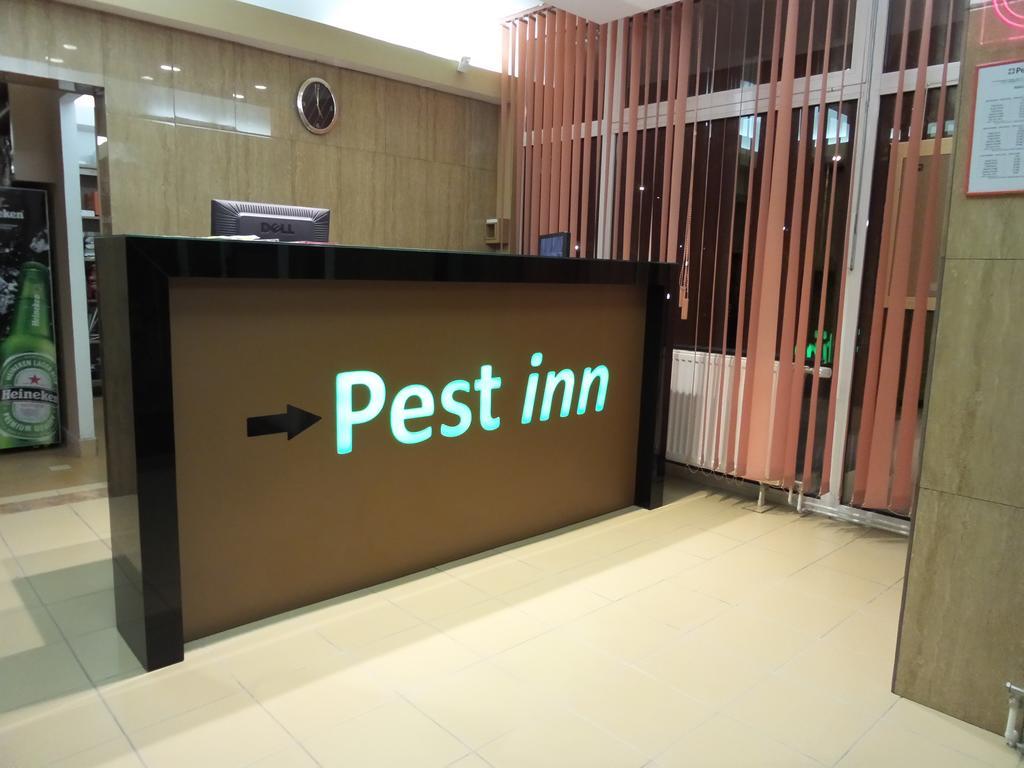 Hotel Pest Inn Budapest Exteriör bild