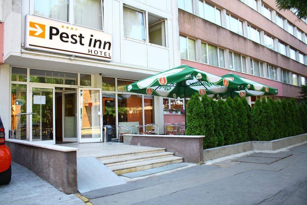 Hotel Pest Inn Budapest Exteriör bild