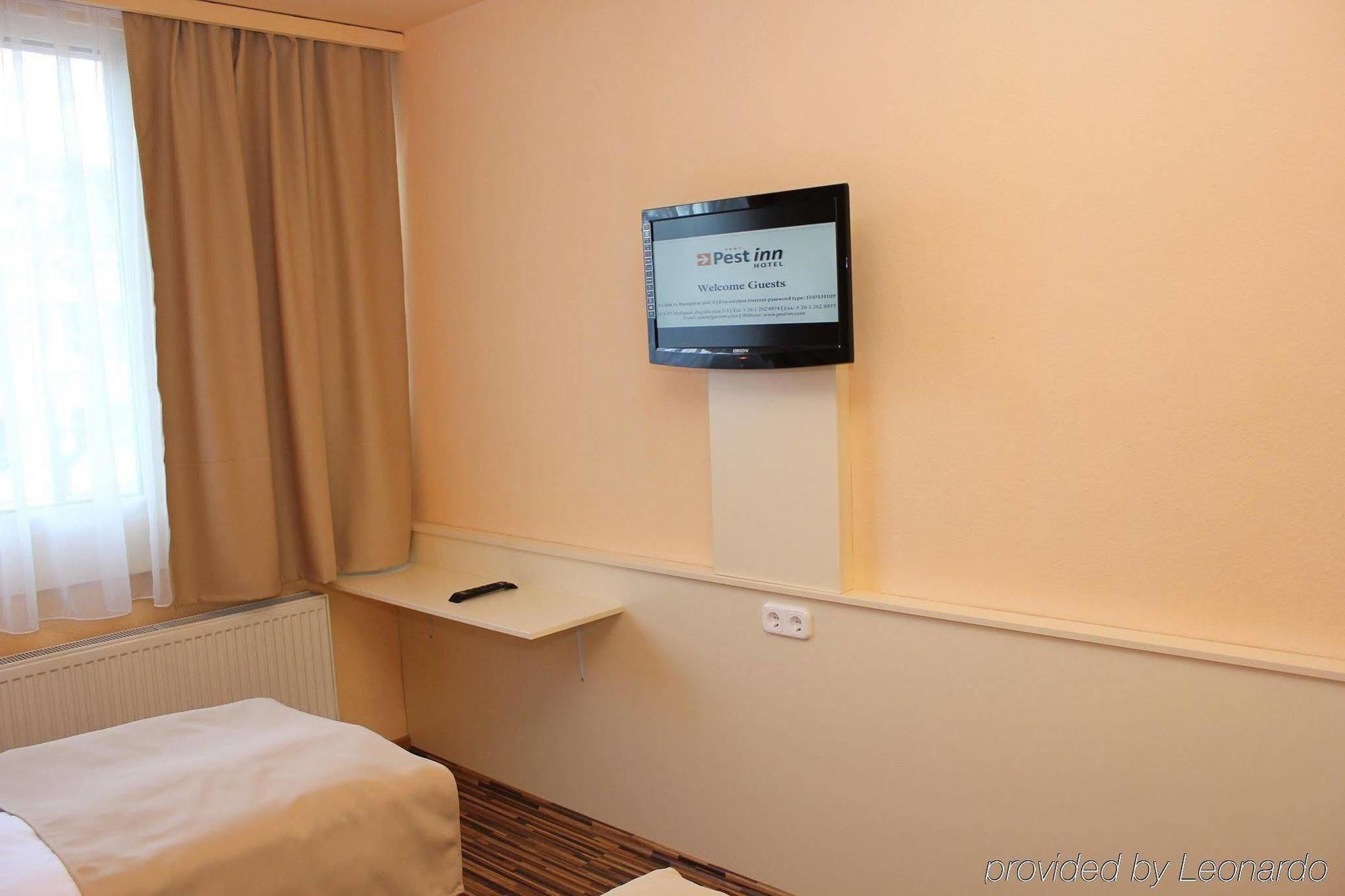 Hotel Pest Inn Budapest Rum bild