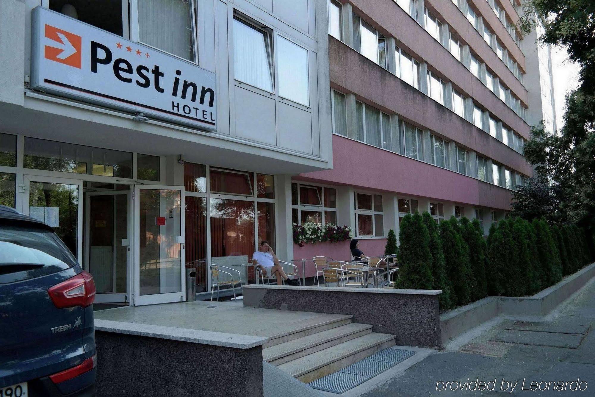 Hotel Pest Inn Budapest Exteriör bild